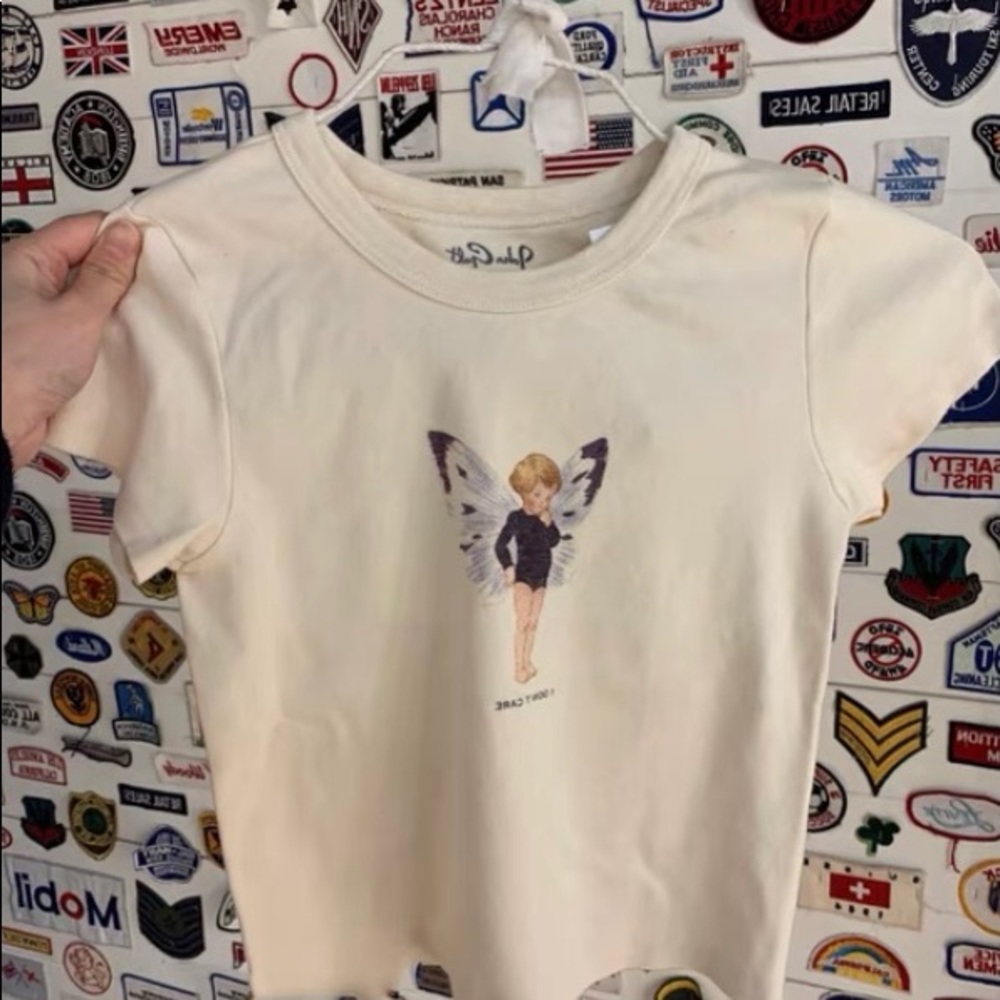 Brandy Melville angel graphic baby tee